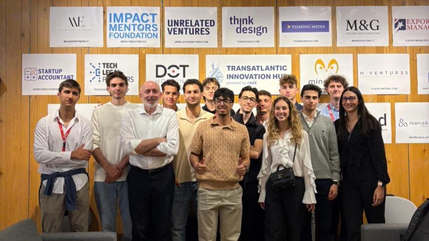 Le protagoniste e i protagonisti della Finance Week @ Stevens insieme al professor Capizzi