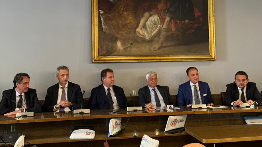 Firma nuovo ospedale Novara